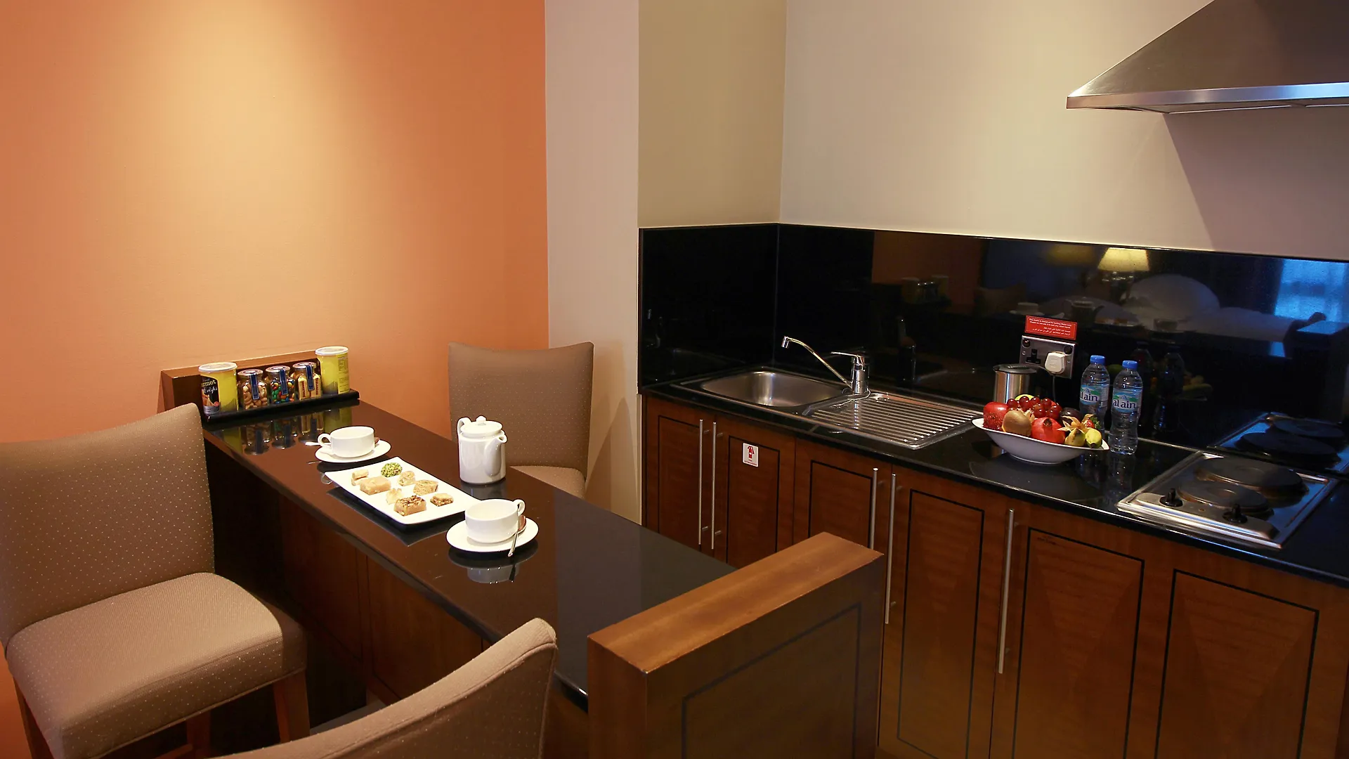 J5 Rimal Hotel Apartments Dubaï 4*,