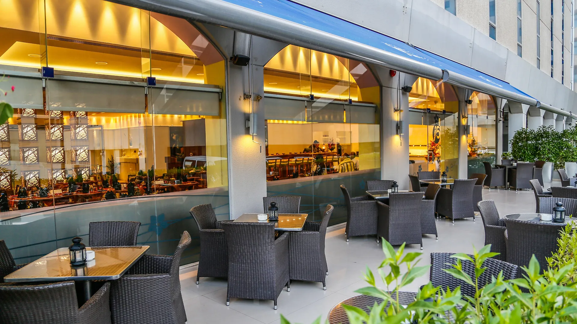 J5 Rimal Hotel Apartments Ντουμπάι